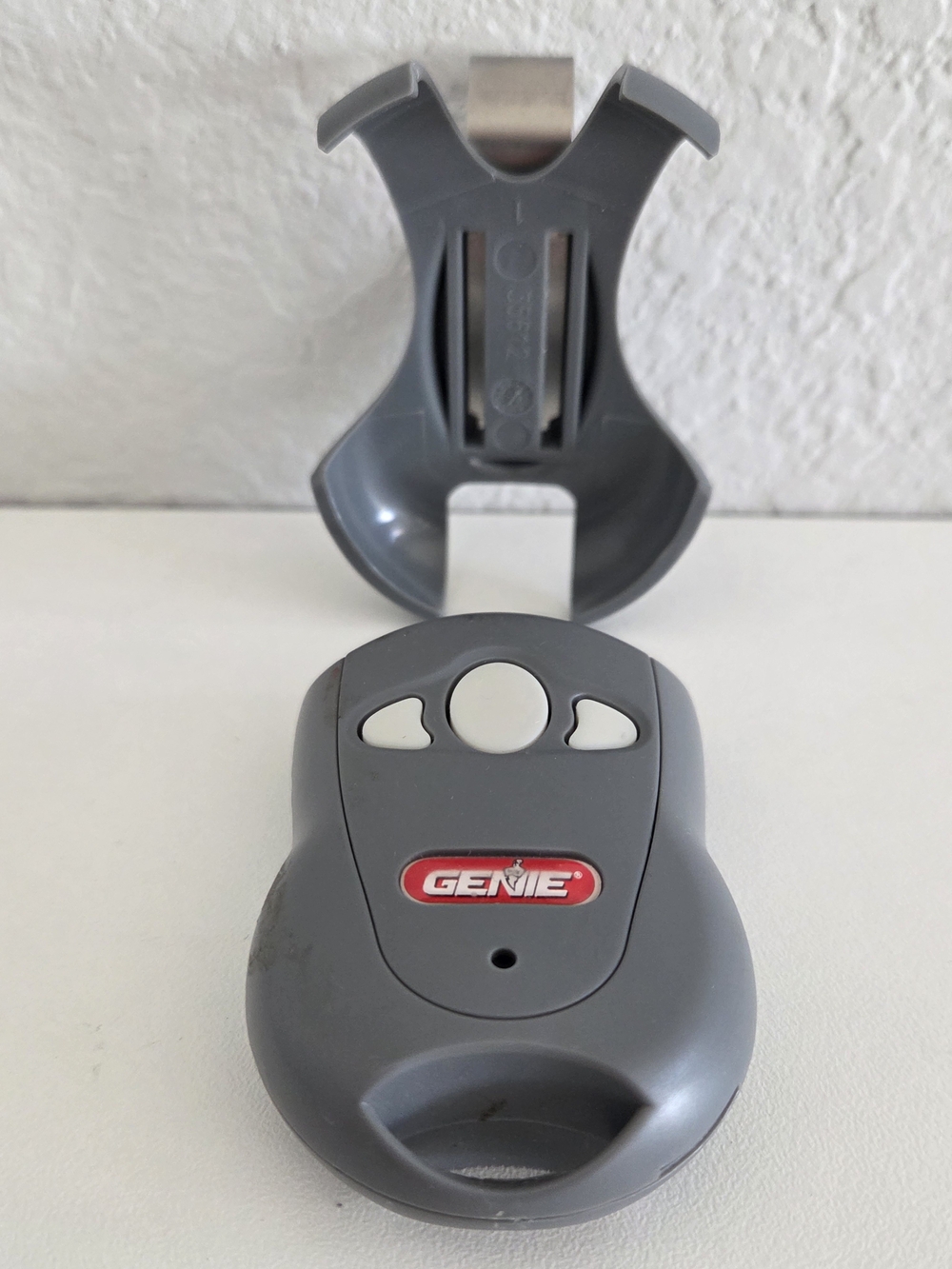 Genie GICT390-3BL 3-Button Garage Door Opener Remote operating at 390 MHz